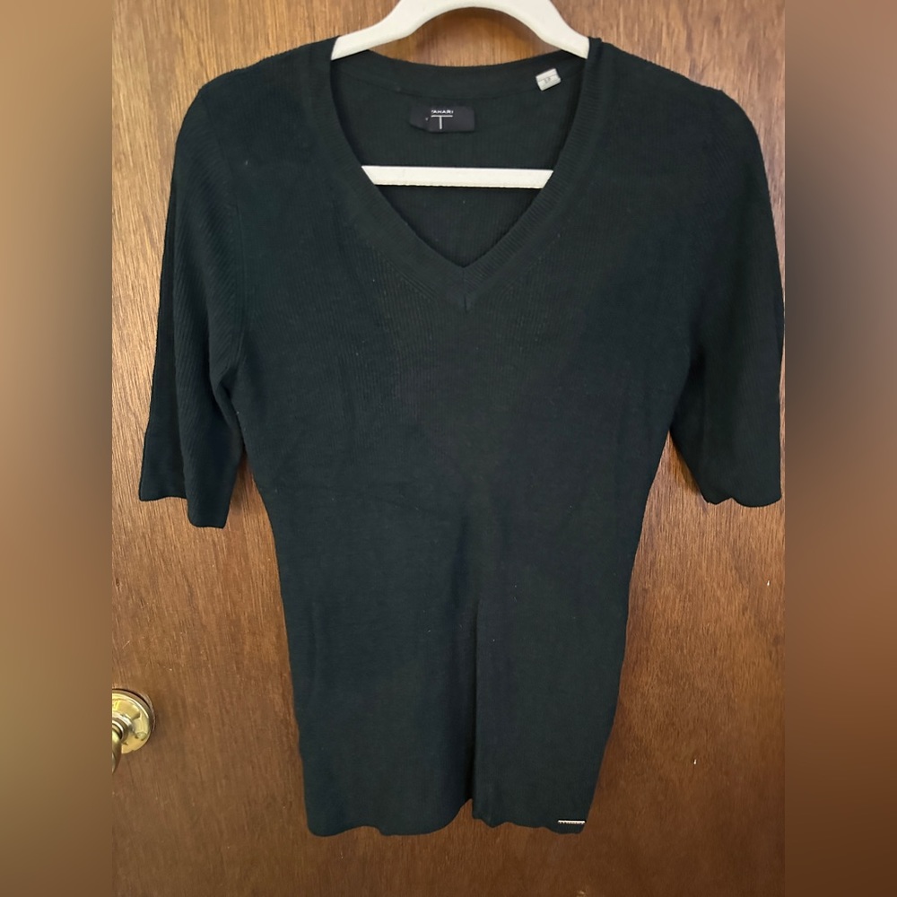 Tahari sweater